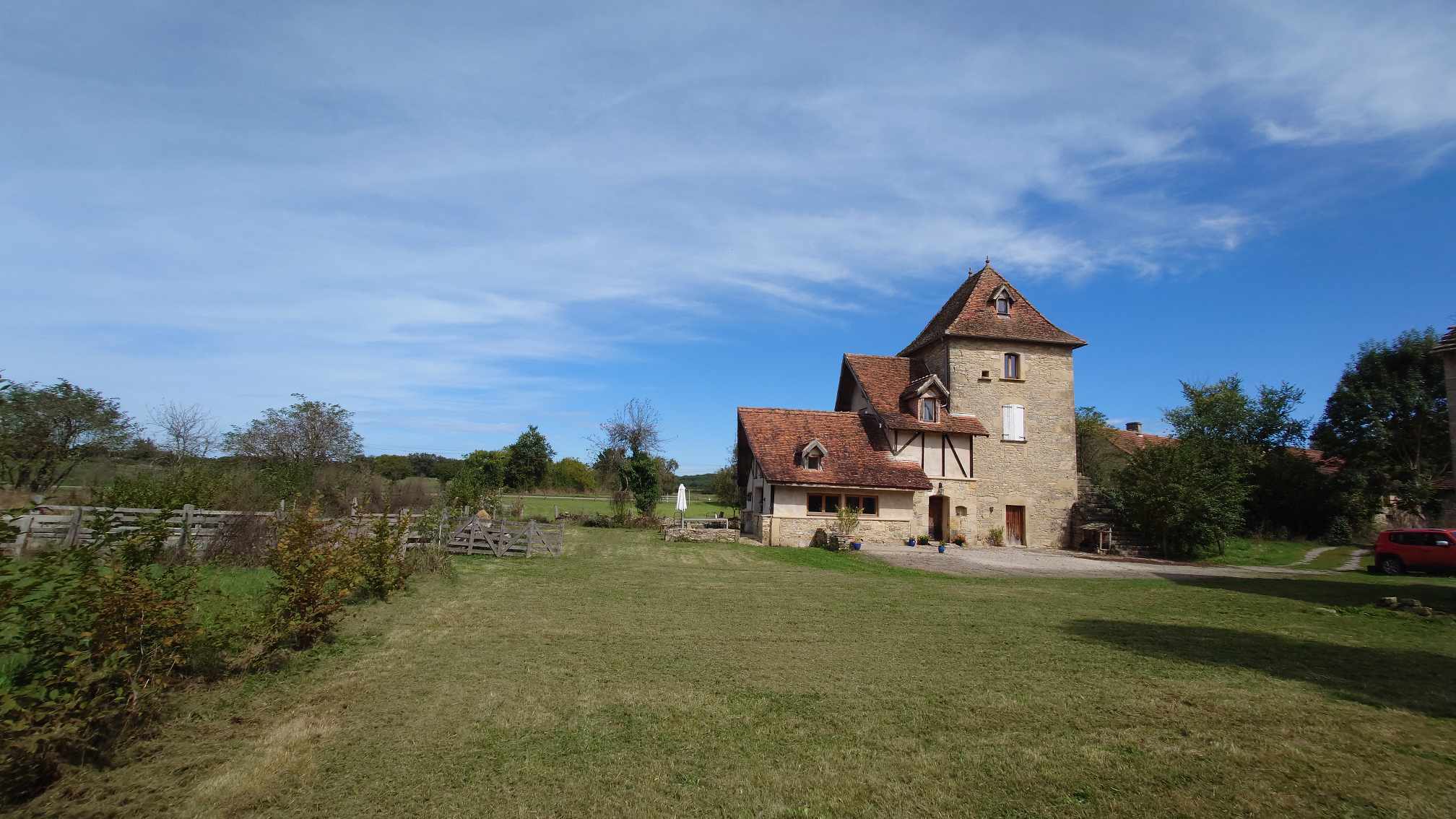 Pigeonnier Ocarlax de Pech Bernou